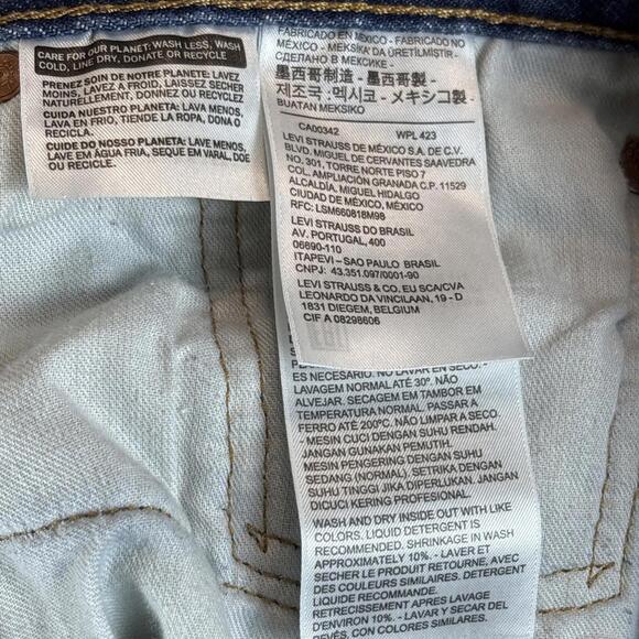 Levi's‎ 501  Button Fly Jeans Men's 50 x 32 Medium Wash Classic Straight Fit - Picture 7 of 7